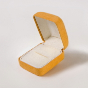 #9 Yellow Charisma Ring Box